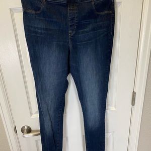 SOLD!! NFS!!Old Navy Rockstar Skinny Jeans 14 Tall